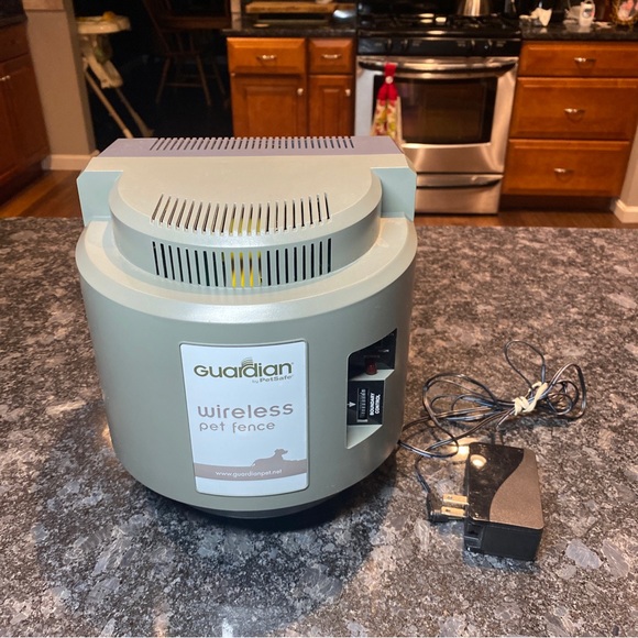 PetSafe Other Petsafe 30034 Wireless Fence Pet Containment System